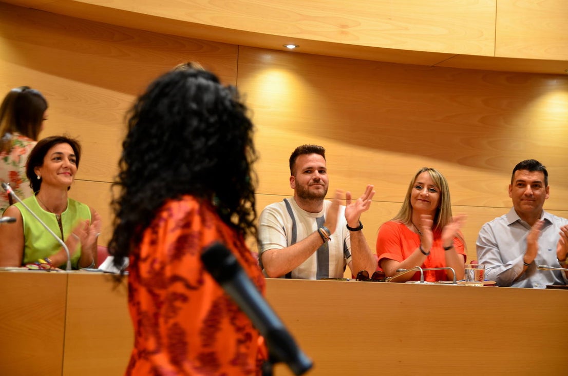 Elección y toma de posesión de Elena Duque como alcaldesa de Huétor Vega.