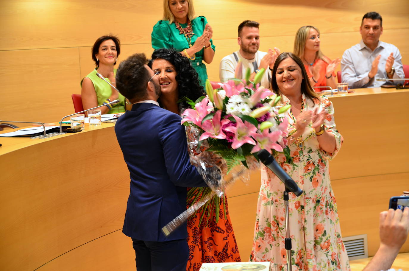 Elección y toma de posesión de Elena Duque como alcaldesa de Huétor Vega.