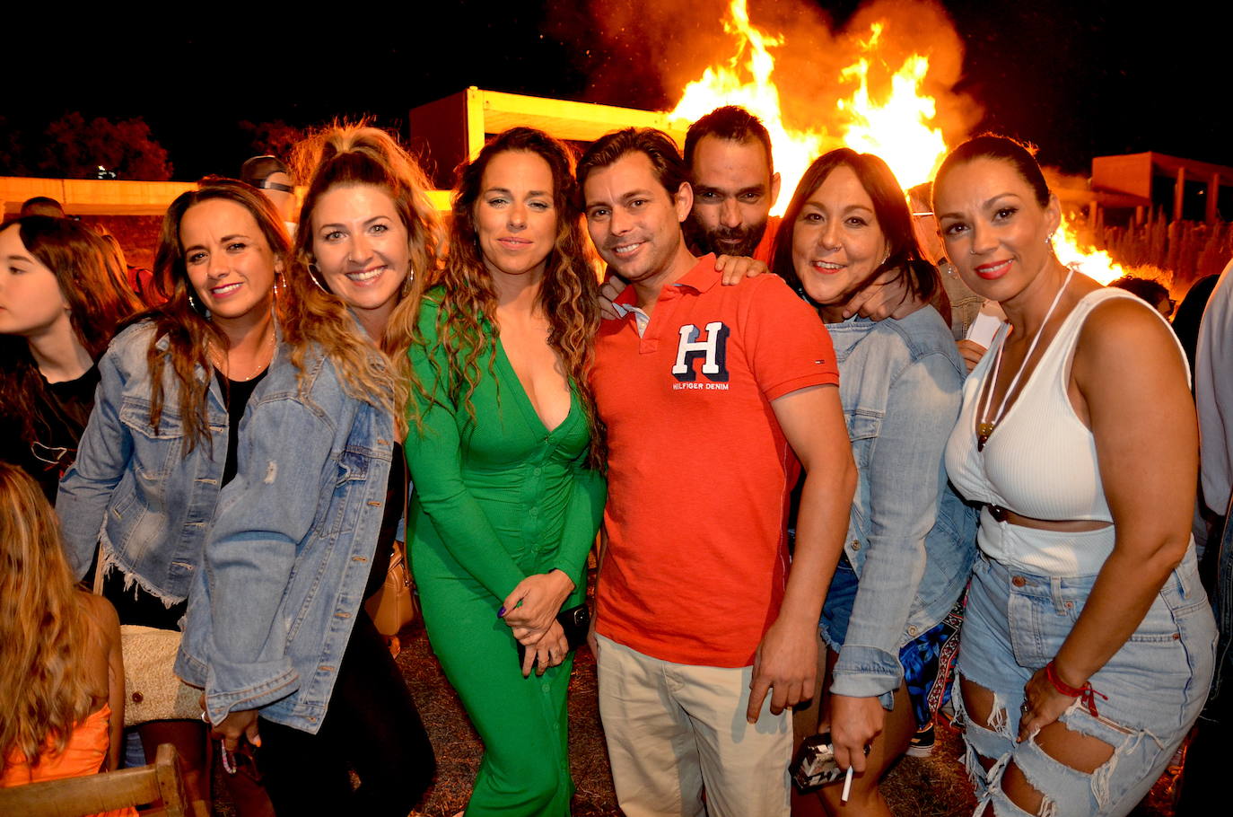 Huétor Vega programó una noche de San Juan con pop rock en directo.