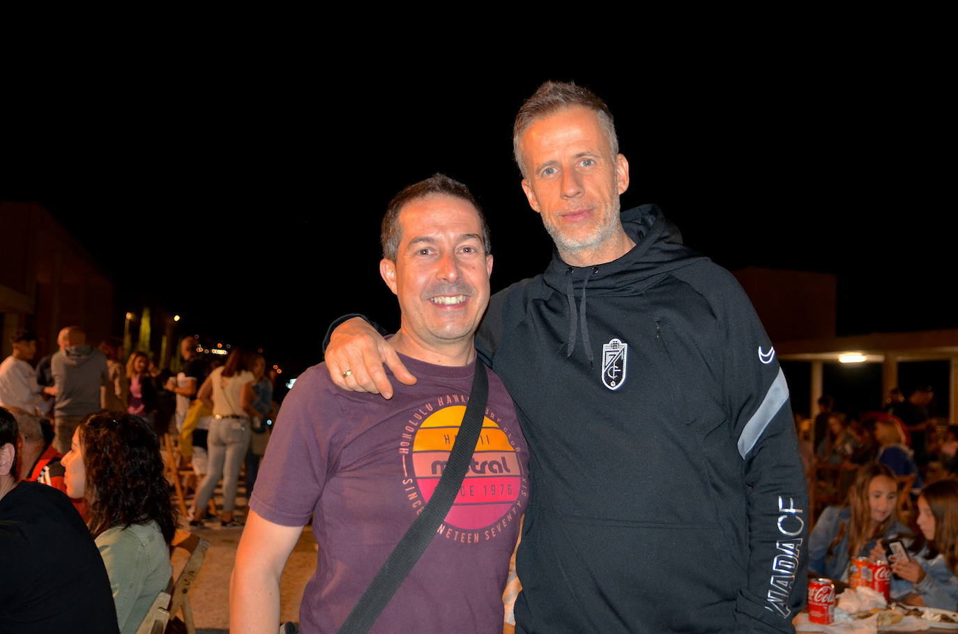 Huétor Vega programó una noche de San Juan con pop rock en directo.