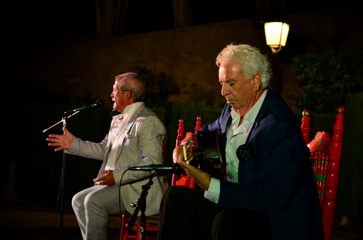 Joselete de Linares y Paco Cortes, en el 34 Festival Flamenco de Huétor Vega.