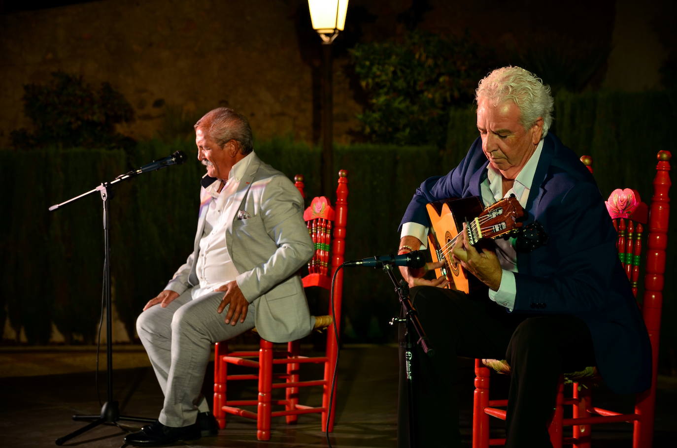 Joselete de Linares y Paco Cortes, en el 34 Festival Flamenco de Huétor Vega.