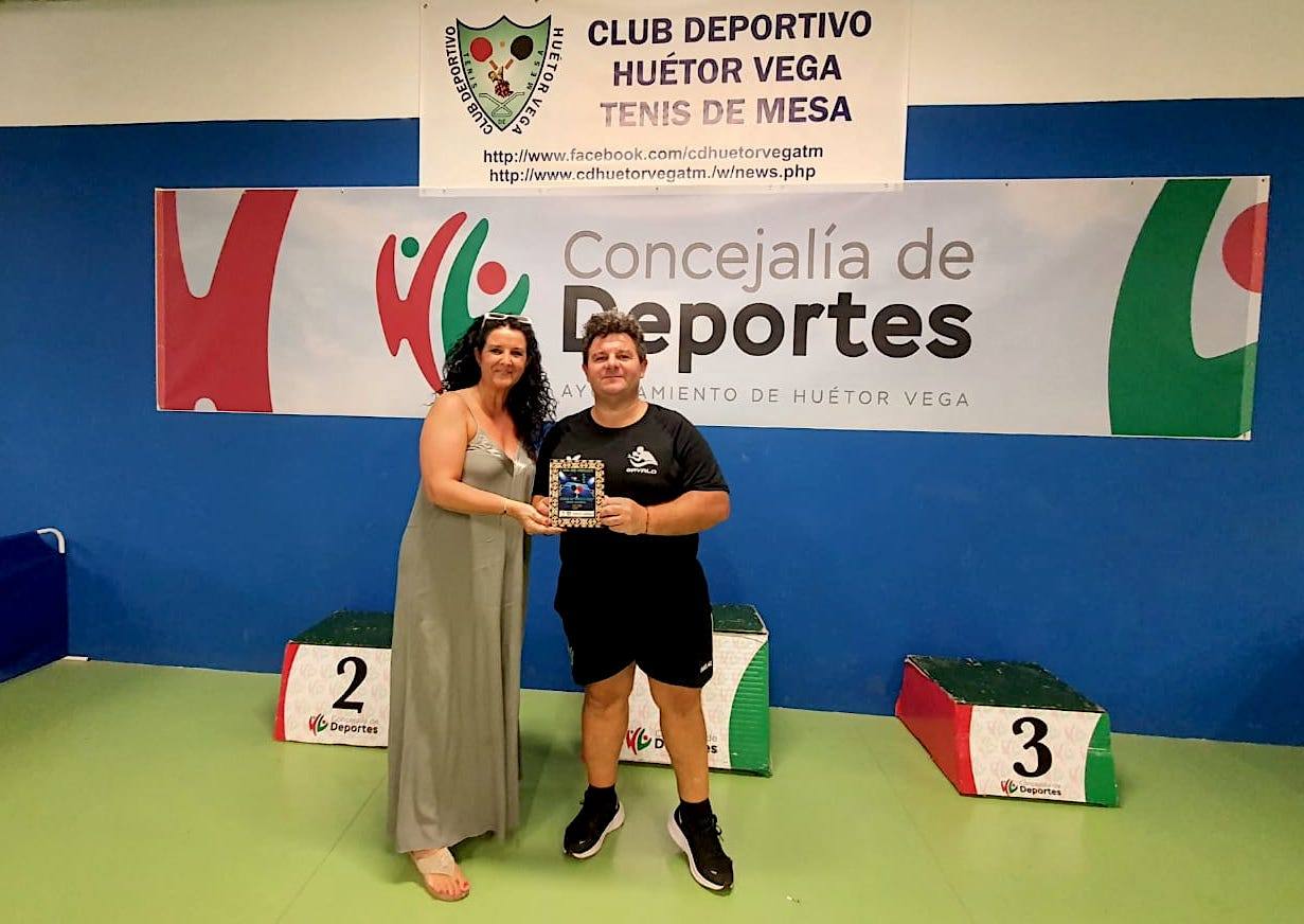 Elena Duque, con Manuel Valverde.