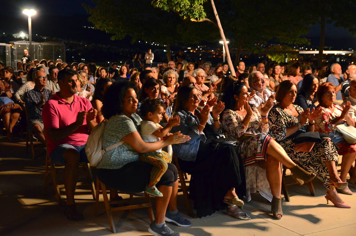 La Banda de Música de Huétor Vega, dirigida por Óscar Musso, se fundió con la de Churriana de la Vega.