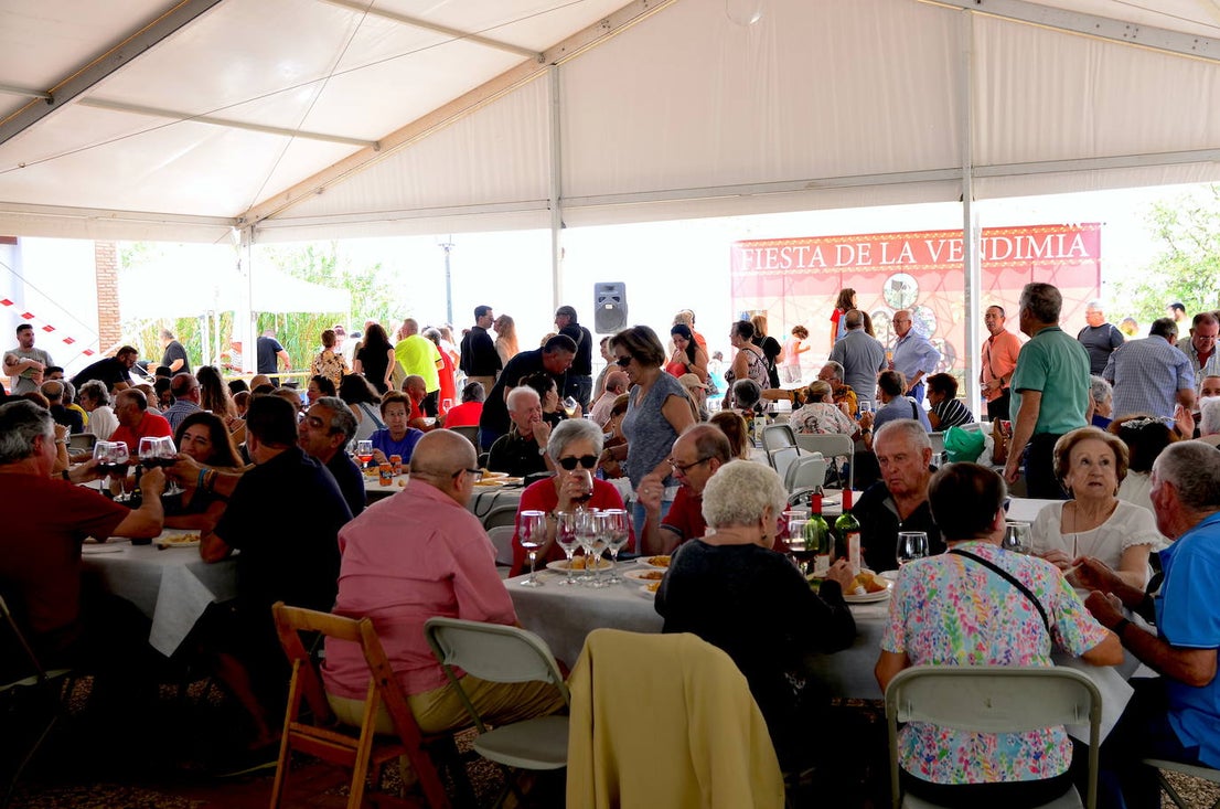 La Fiesta de la Vendimia, un encuentro gastronómico cada vez más popular en Huétor Vega.