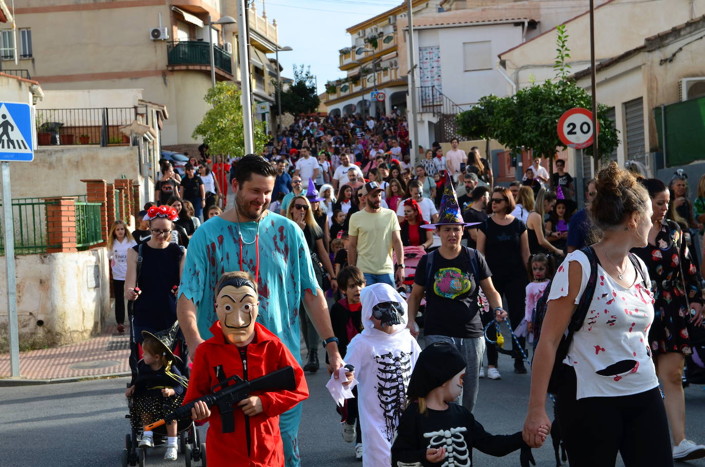 Tarde de Halloween, el terror divertido que ha campado por Huétor Vega.