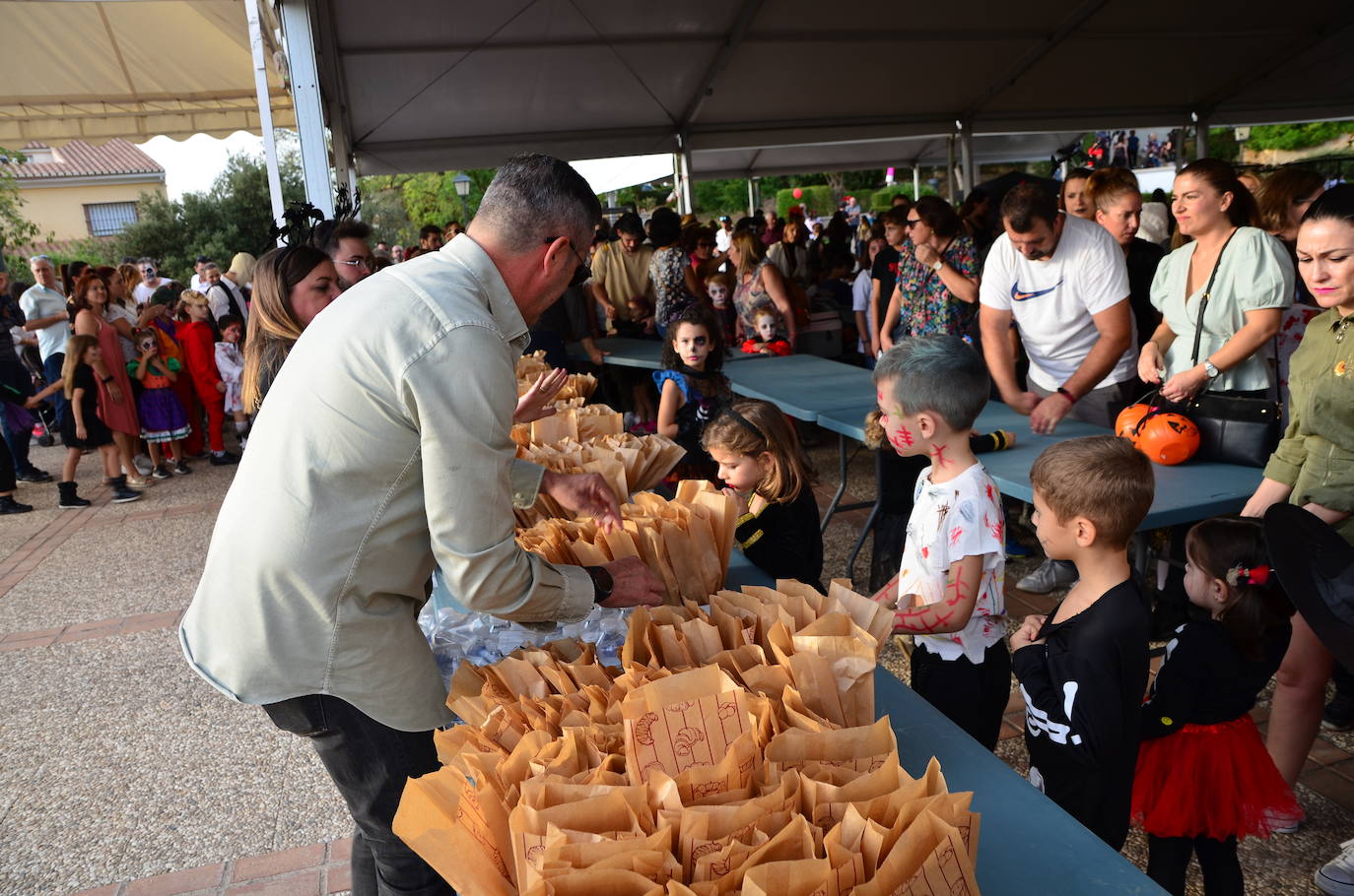 Tarde de Halloween, el terror divertido que ha campado por Huétor Vega.