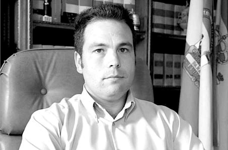 En el despacho de Alcaldía, en 2004.