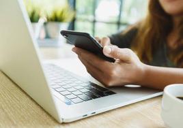 Cómo detectar adicciones a las nuevas tecnologías y al juego en los jóvenes