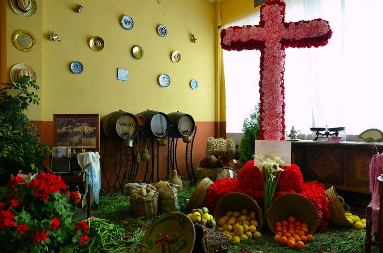 Concurso de cruces de Huétor Vega: más de 600 euros en premios