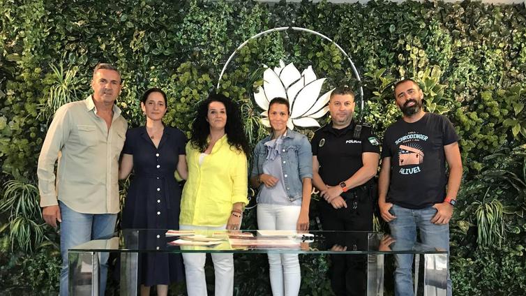 Huétor Vega crea su primera red de establecimientos contra la violencia sexual