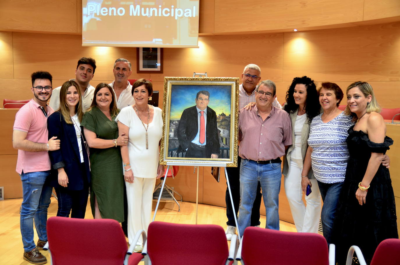 Los retratos de Mariano Molina y Plácido Hurtado se unen a la galería de alcaldes de Huétor Vega