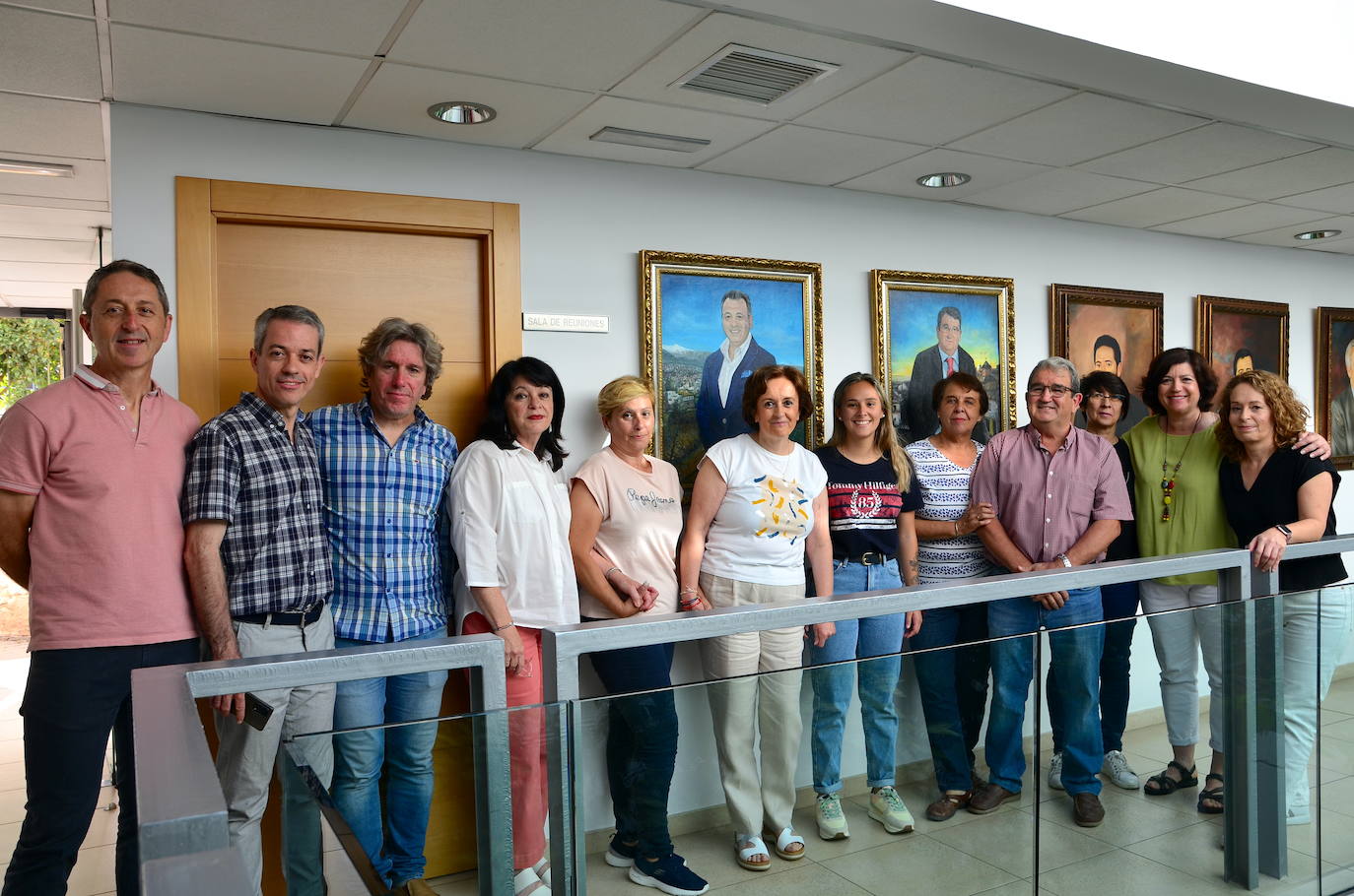 Los retratos de Mariano Molina y Plácido Hurtado se unen a la galería de alcaldes de Huétor Vega