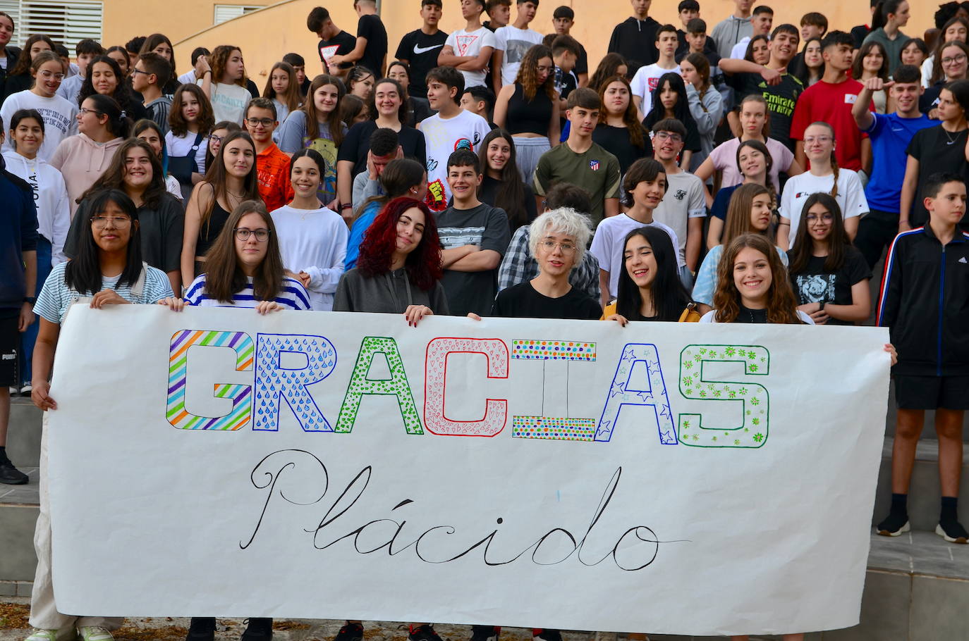 Homenaje sorpresa a Plácido Hurtado en Huétor Vega
