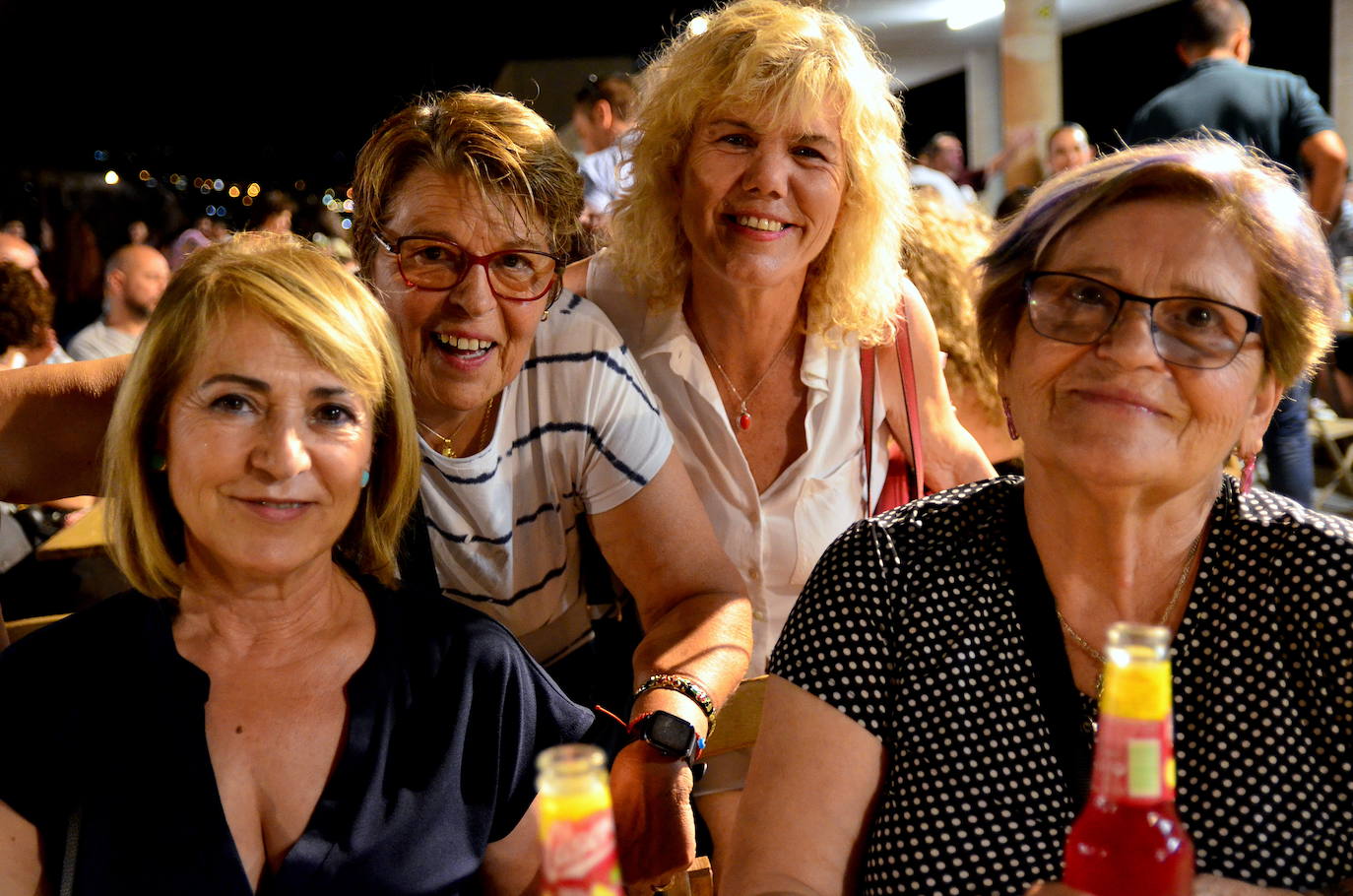 La Hoguera de San Juan eleva la felicidad en Huétor Vega