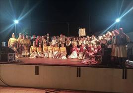 La Rondalla San Roque, con formaciones de Otura y Murcia.