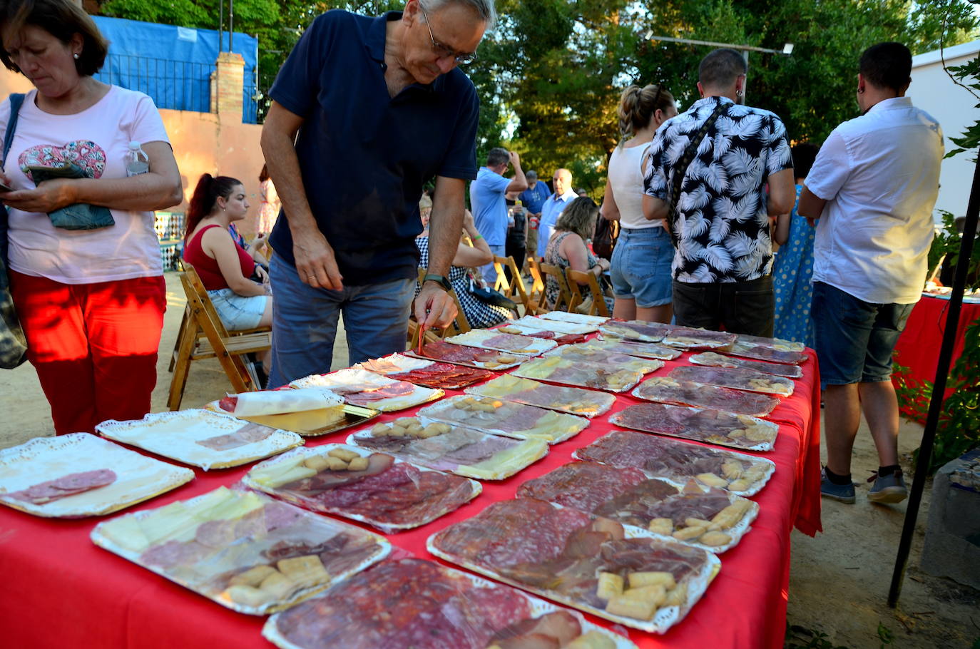 Encuentro de artesanos y artistas en Huétor Vega