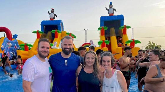 Huétor Vega se refresca en el 'Aqua Jungla Park'