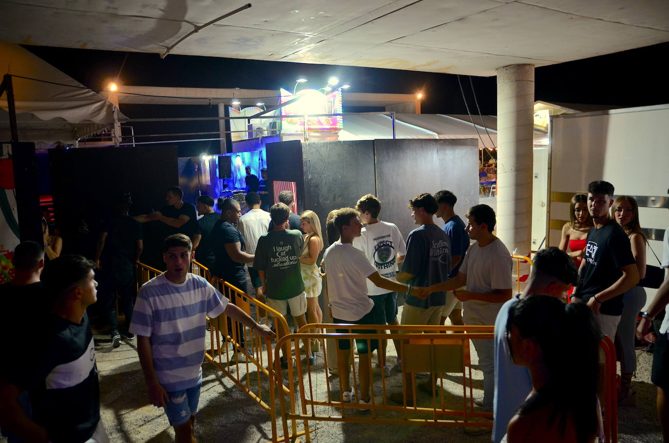 Gran ambiente en el Ferial de Huétor Vega