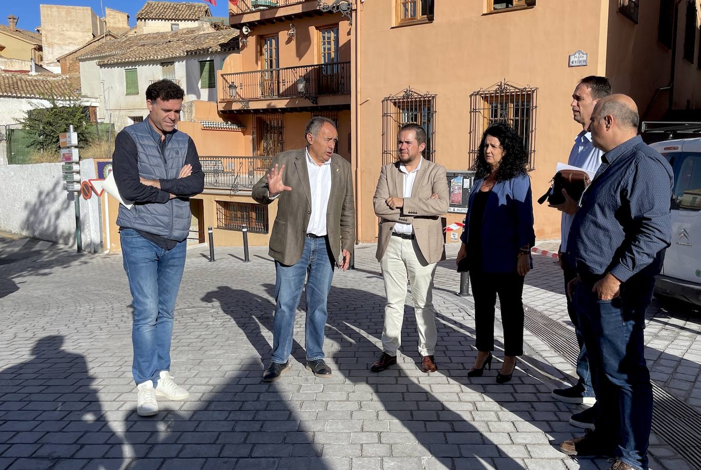 Huétor Vega solicita a Diputación ayudas para los comercios afectados por las obras en el Mentidero