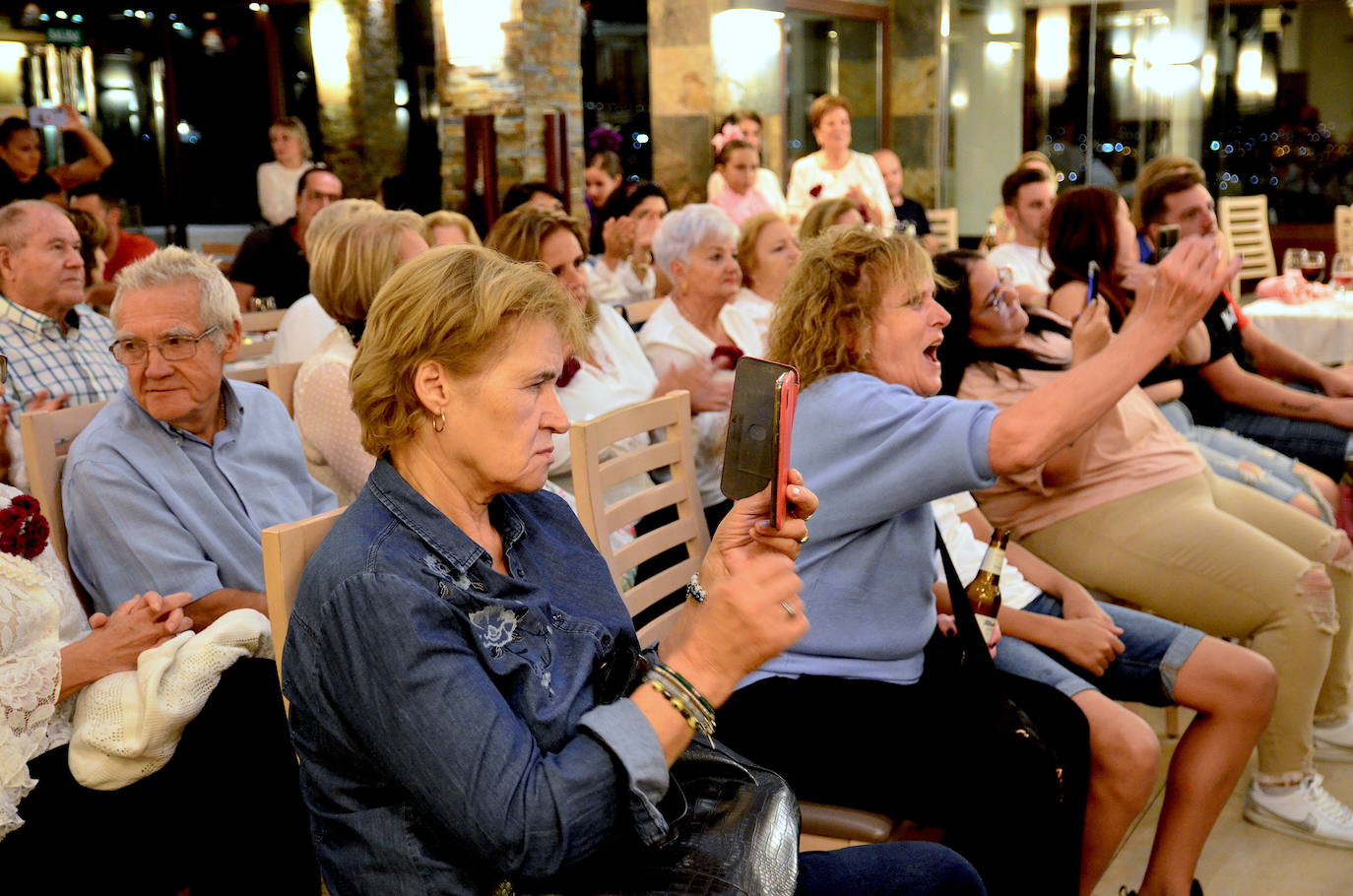 La cena con baile flamenco de San Miguel en Huétor Vega