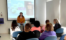 Charla sobre bebidas energéticas en el Centro de Salud de Huétor Vega.