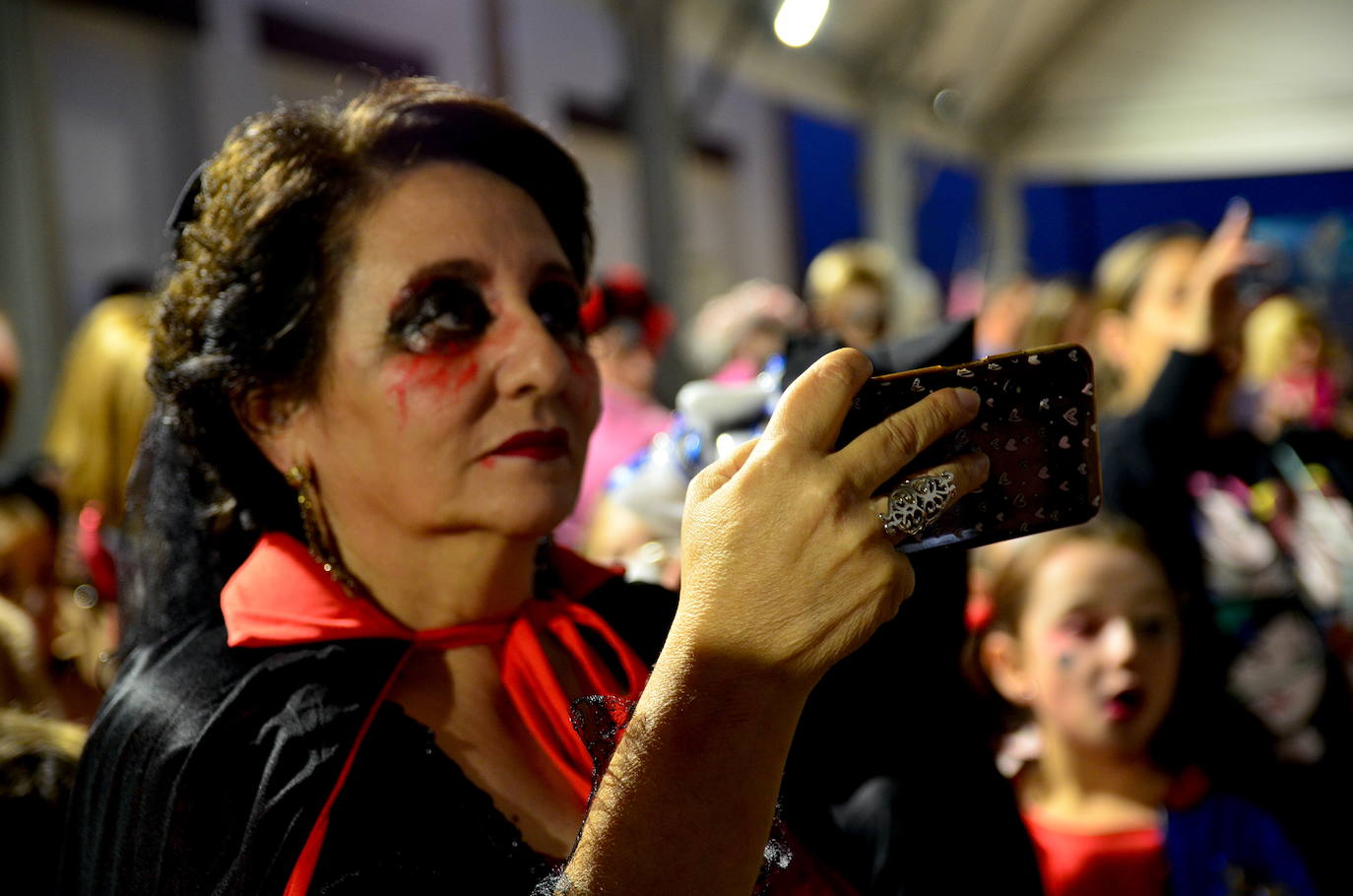 La gente de Huétor Vega se transforma en Halloween