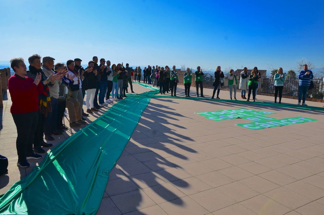 Mensaje de visibilización de la lucha contra el cáncer, en Huerta Cercada.