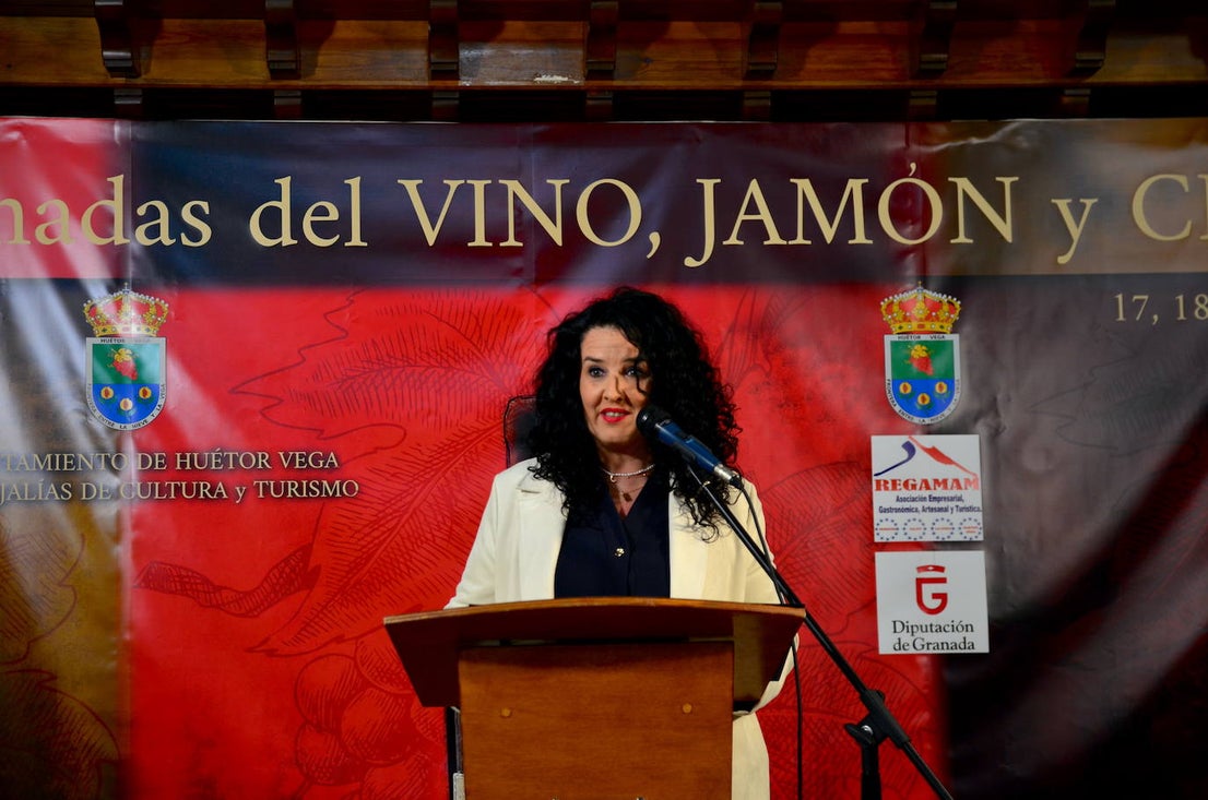 Elena Duque, alcaldesa de Huétor Vega.