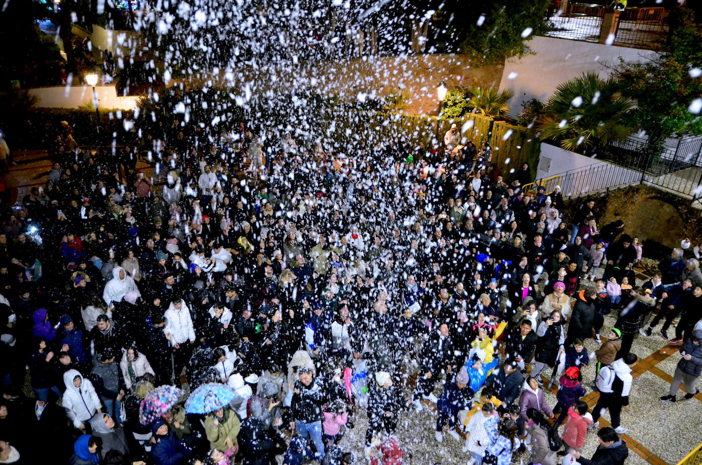 Los Reyes Magos desatan la apoteosis en Huétor Vega