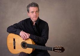 El guitarrista canadiense David Sinclair.