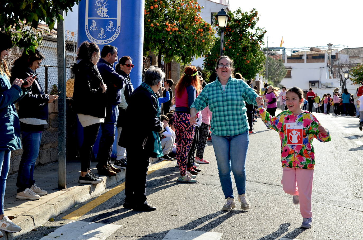 La comunidad educativa de Huétor Vega sueña con la paz