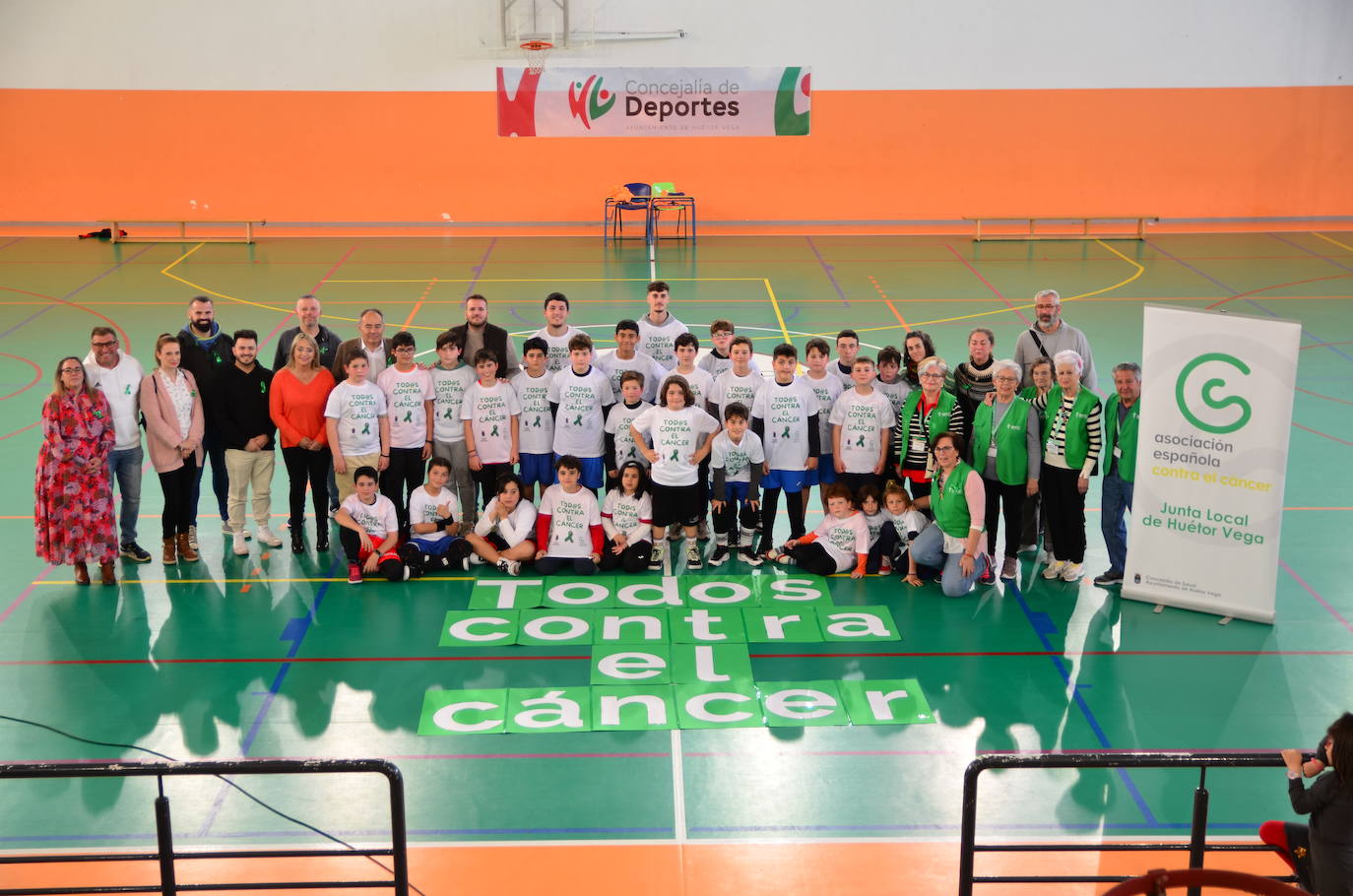 Huétor Vega tira un 'triple' contra el cáncer