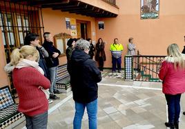 Huétor Vega se suma al minuto de silencio por los guardias civiles fallecidos en Barbate
