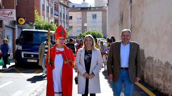 Encuéntrate en el pasacalles del carnaval de Huétor Vega