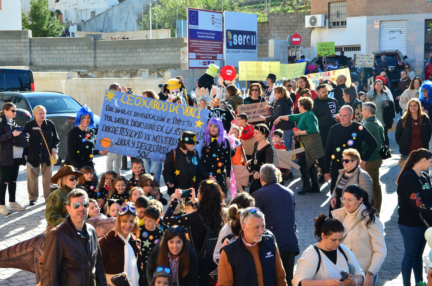 Encuéntrate en el pasacalles del carnaval de Huétor Vega