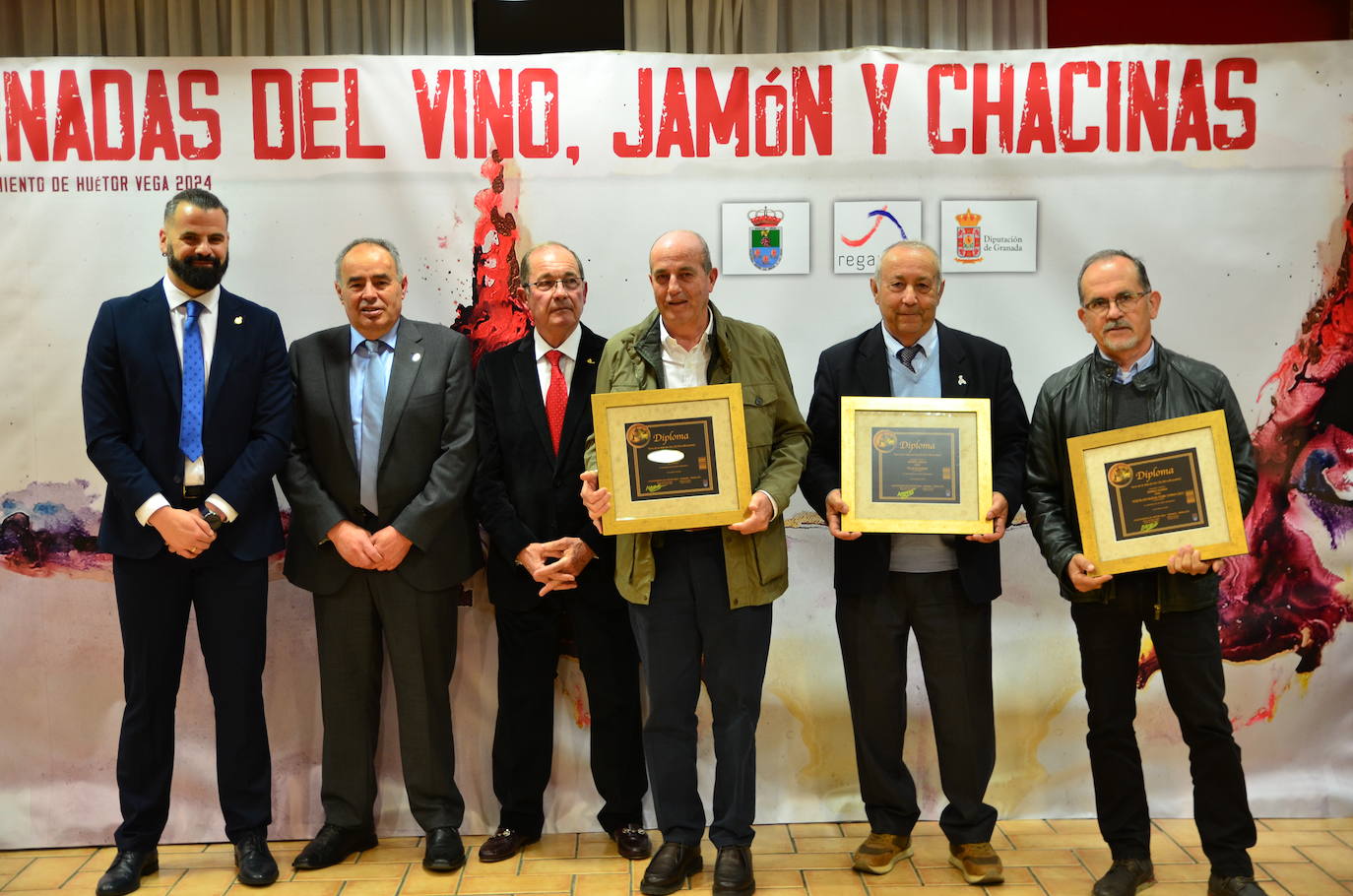 Entrega de premios de los certámenes de vinos en Huétor Vega