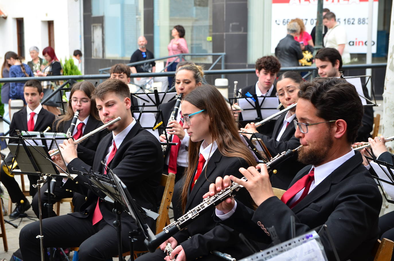La Banda de Música de Huétor Vega trae el sonido de la Semana Santa