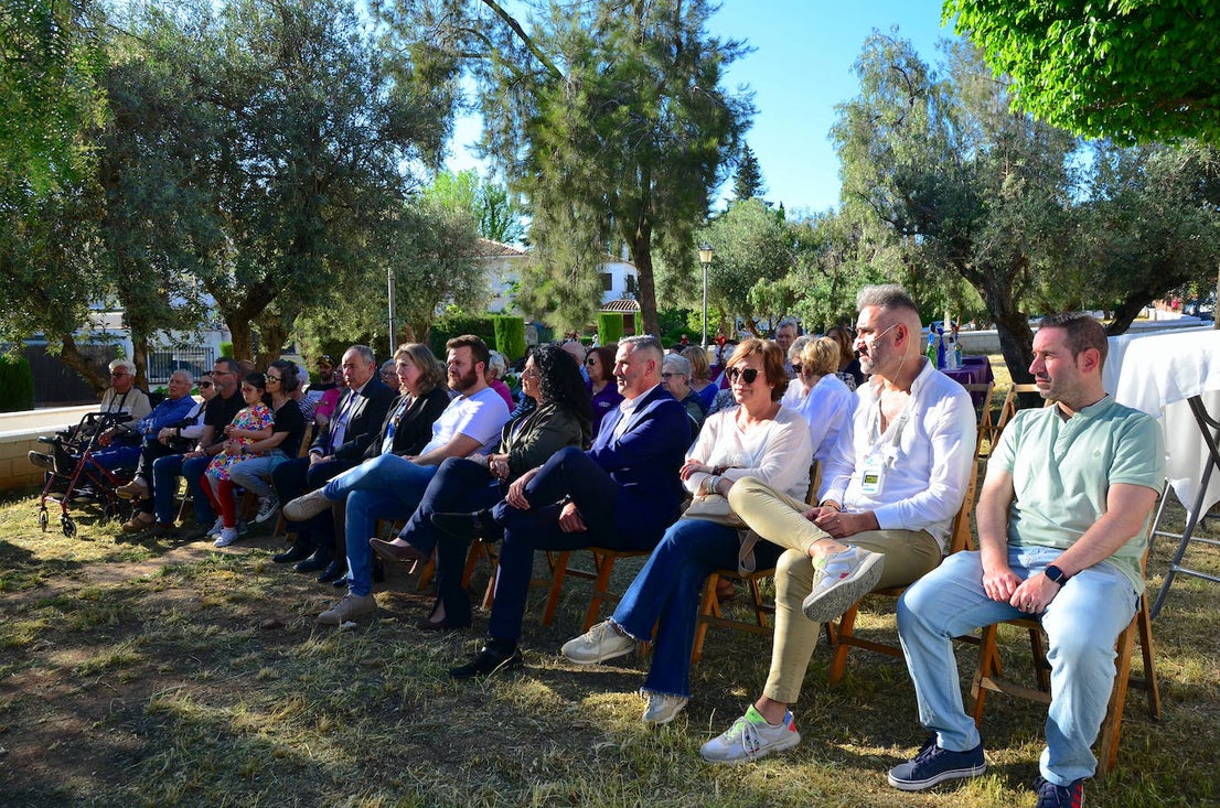 Huétor Vega rinde homenaje a Carmen Vargas, una mujer pionera en su tiempo