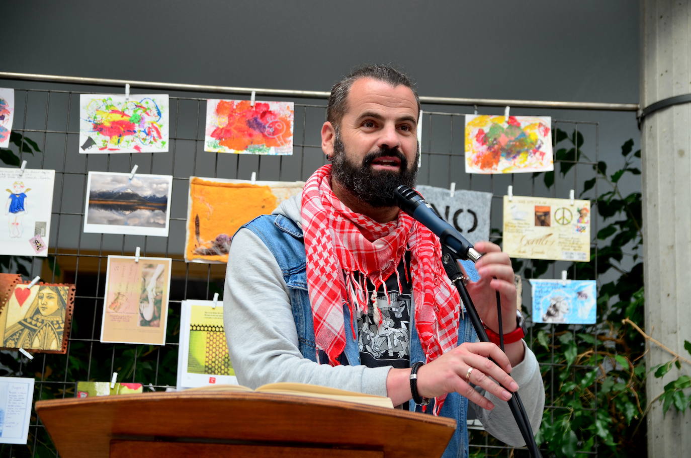 Lectura colectiva de 'El Quijote' en Huétor Vega