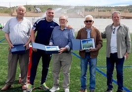 Homenaje a los directivos Manuel Hitos, Francisco Trapero y Cecilio Jiménez, que se jubilan.