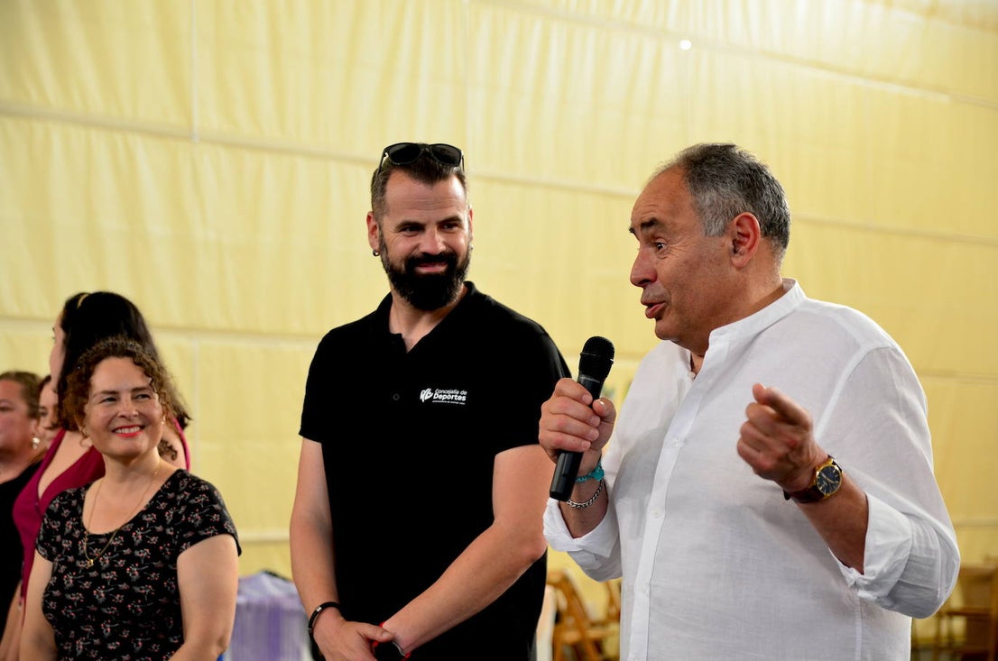 Acto de clausura de los talleres y escuelas deportivas municipales de Huétor Vega
