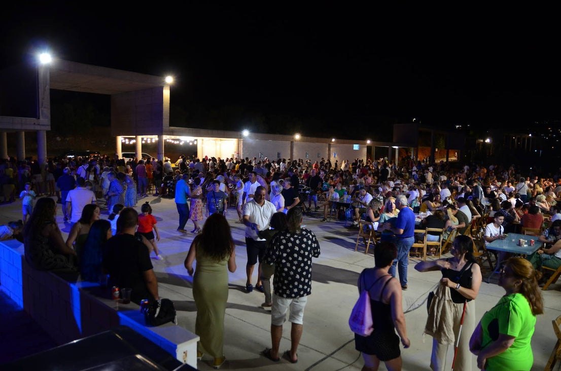 Noche de purificación y alegría en Huétor Vega