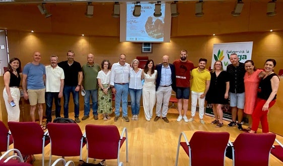 Huétor Vega planta 125 árboles con el proyecto piloto de 'acupuntura arbórea'