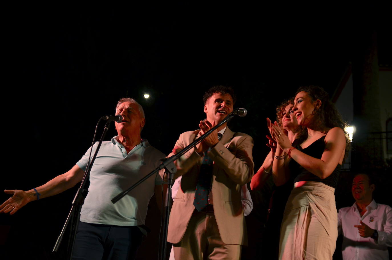 El flamenco brilla en su noche más especial en Huétor Vega