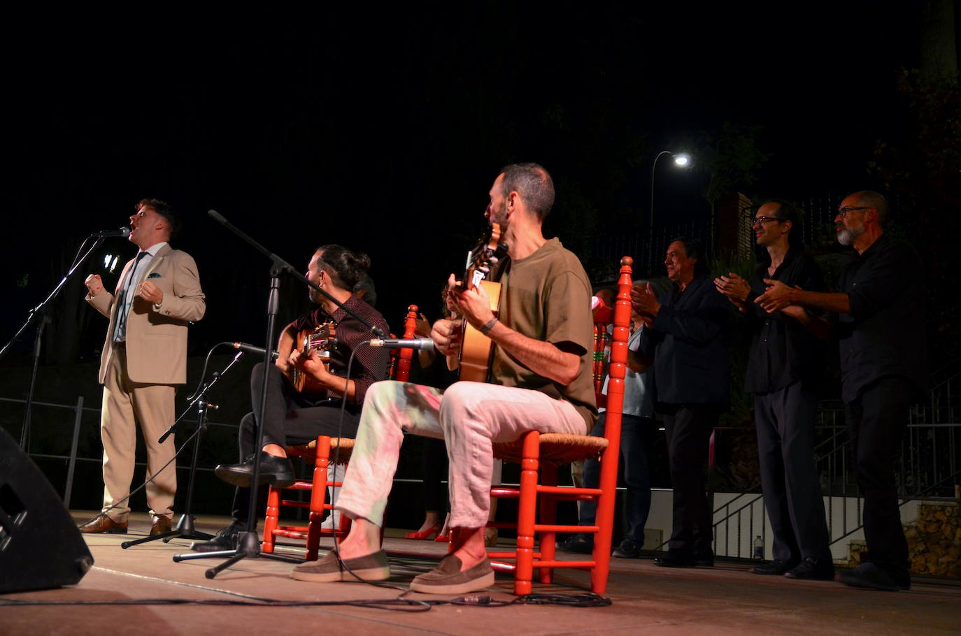 El flamenco brilla en su noche más especial en Huétor Vega