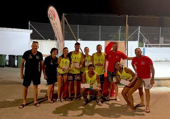 Entrega de trofeos el último día del torneo.