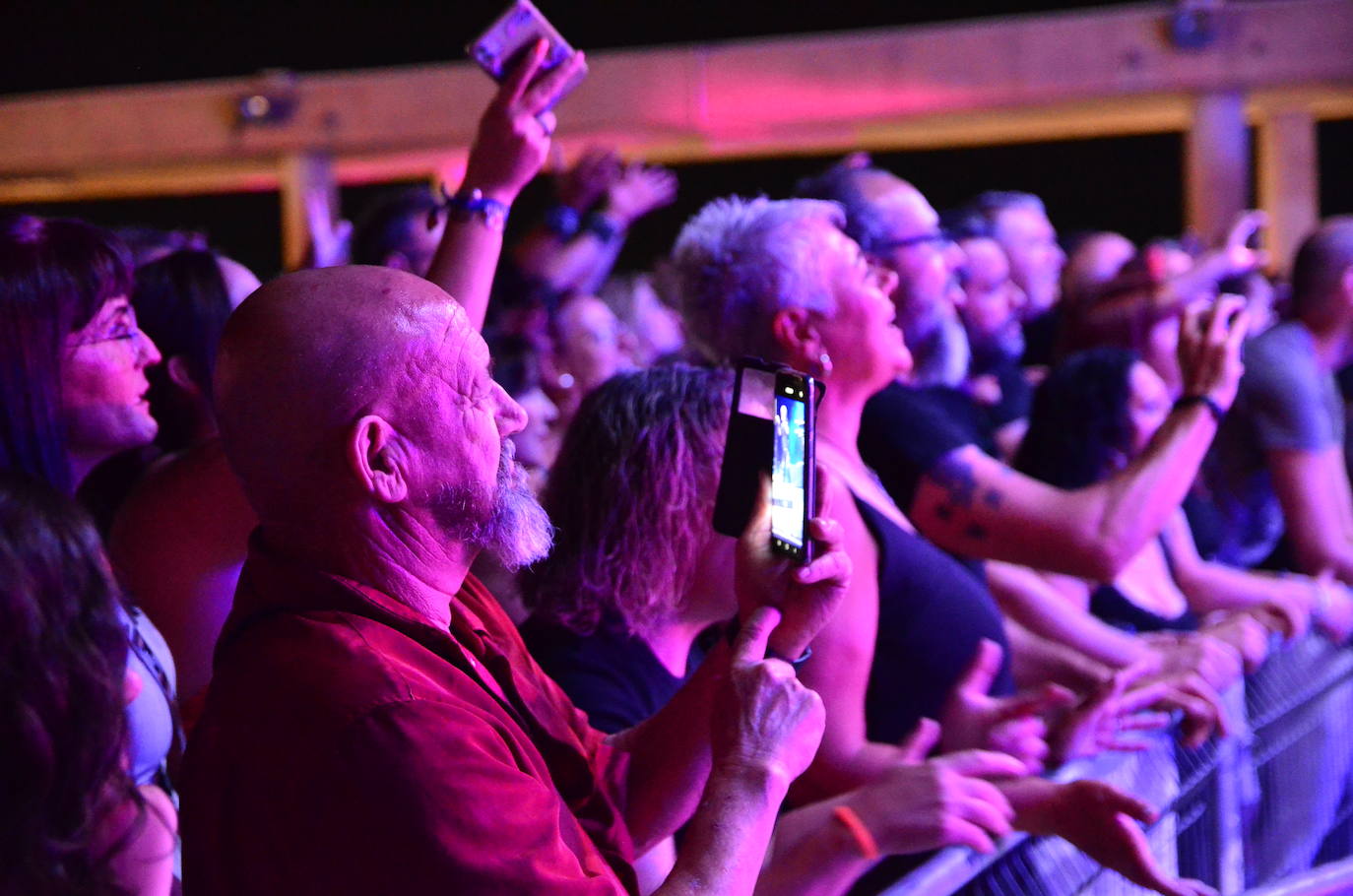 Locura con Medina Azahara en Huétor Vega