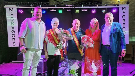 Huétor Vega celebra la tradicional cena de homenaje a sus mayores