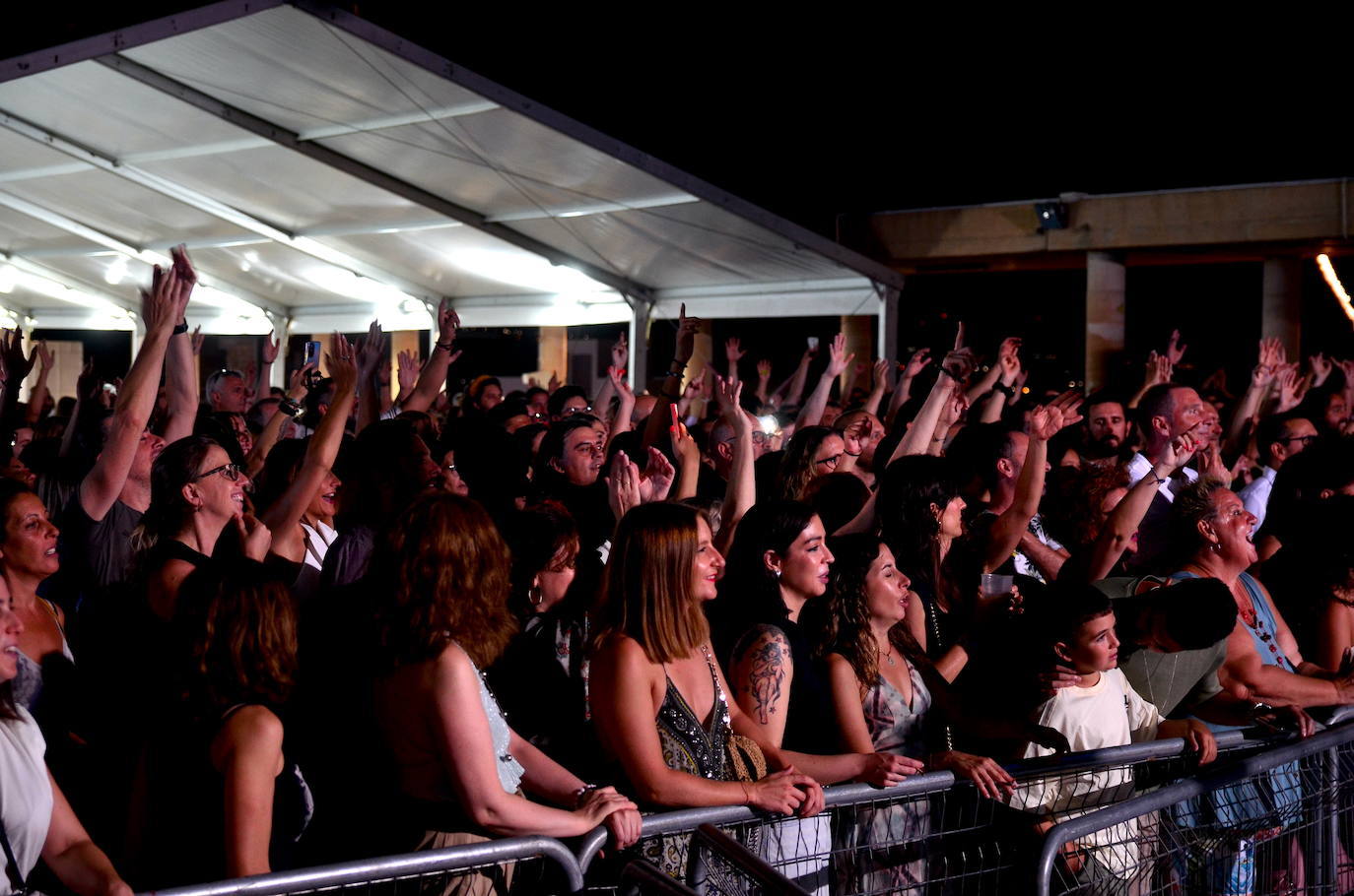 El Jose pone un broche triunfal a las fiestas de Huétor Vega